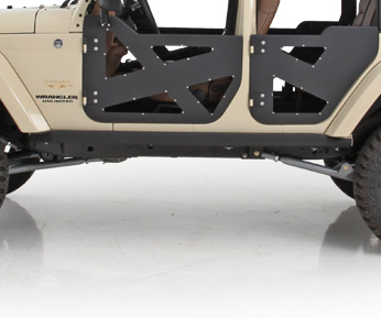 XRC Rocker Guards w/ Step 07-18 Wrangler JK 2 Door Black Powdercoat Smittybilt 